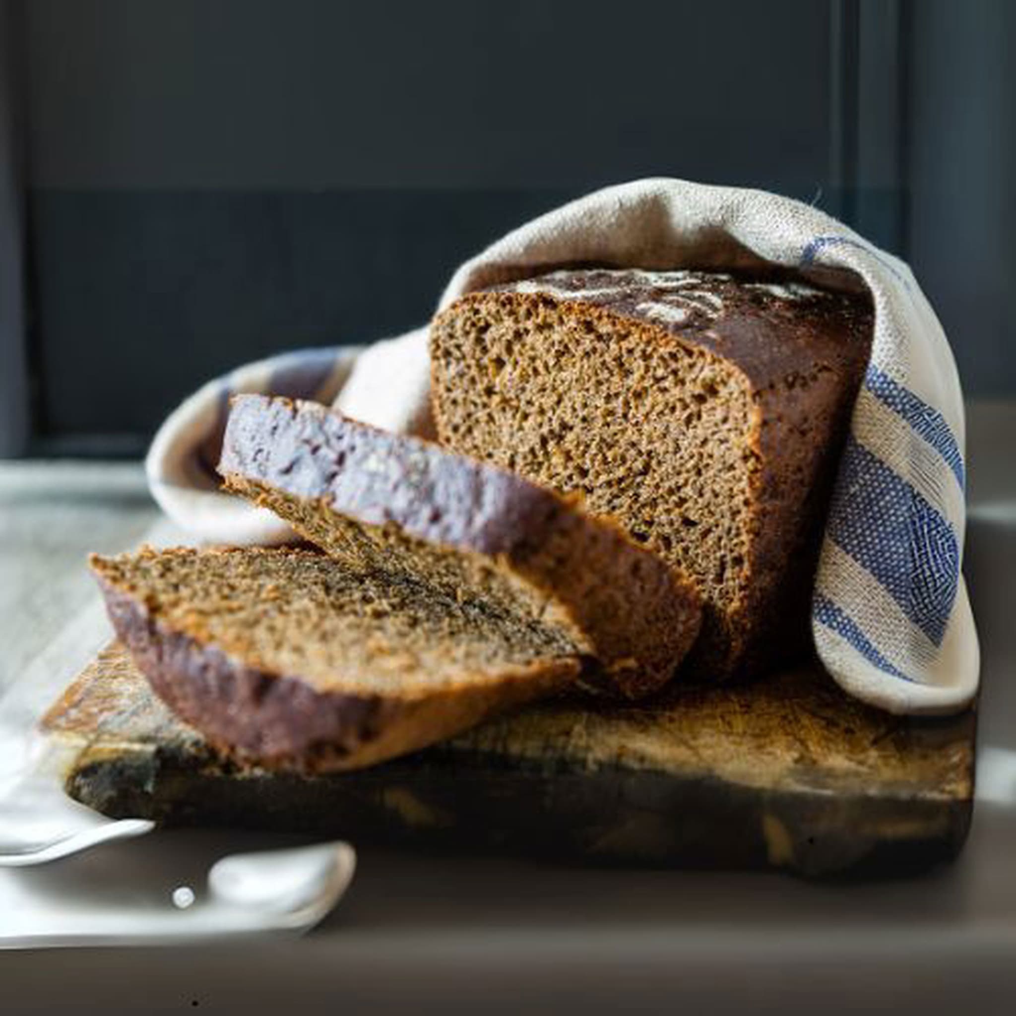 Large Rye Bread